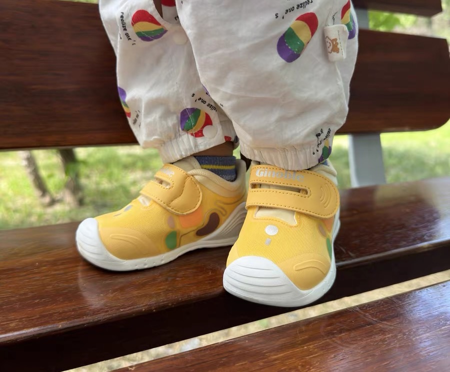 简单几步，教你挑选适合宝宝的学步鞋！插图